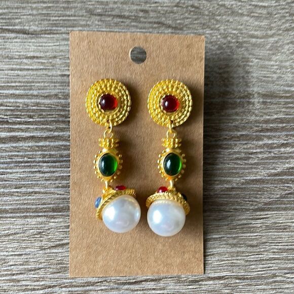 Anthropologie Jewelry - Vintage style earrings N3